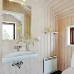 Chermeine - 1-2km To The Fjord By Interhome *