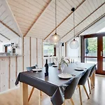 Chermeine - 1-2km To The Fjord By Interhome בית נופש